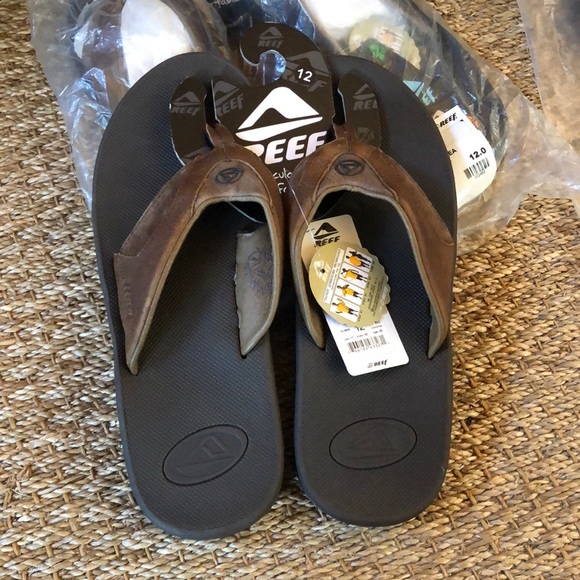 Reef Sandals - Picture 2 of 5